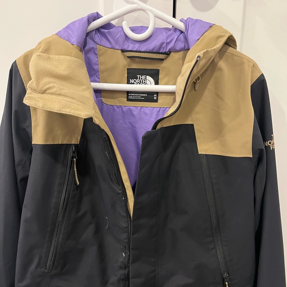 Women’s north face ski jacket